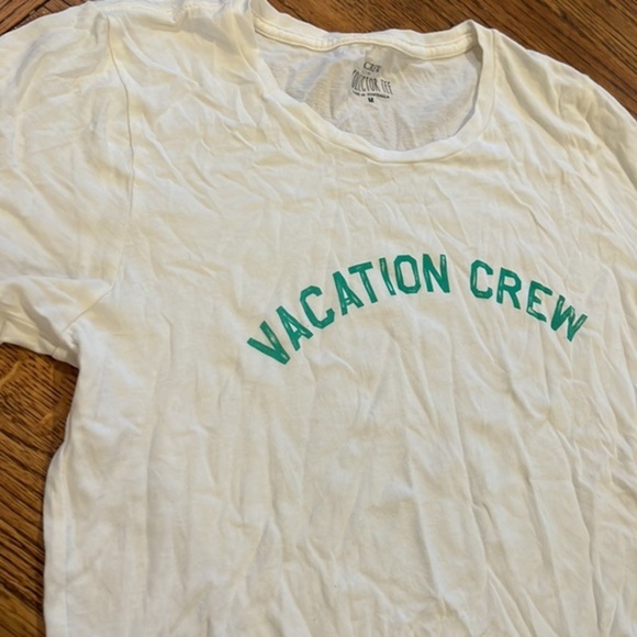NWOT JCREW COTTON COLLECTOR ‘VACATION CREW’ GRAPHIC TEE - SIZE M - Picture 3 of 4